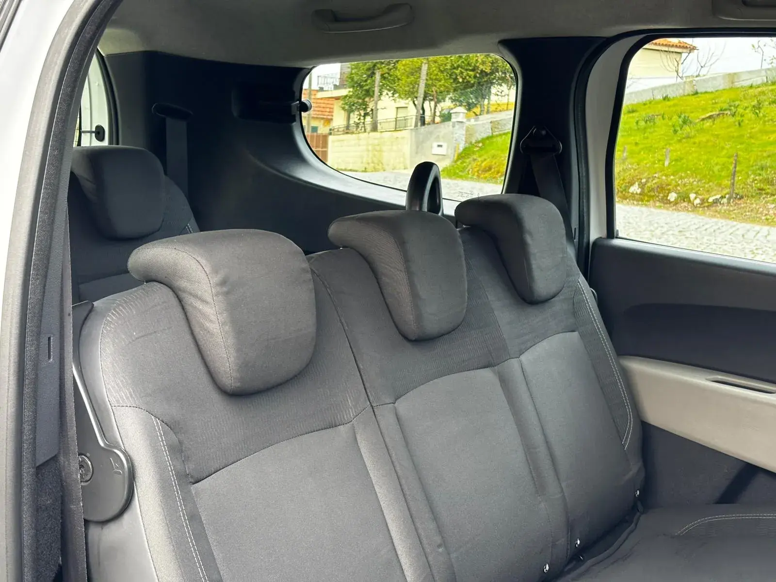 Dacia Lodgy 1.5 dCi Confort 7L 15