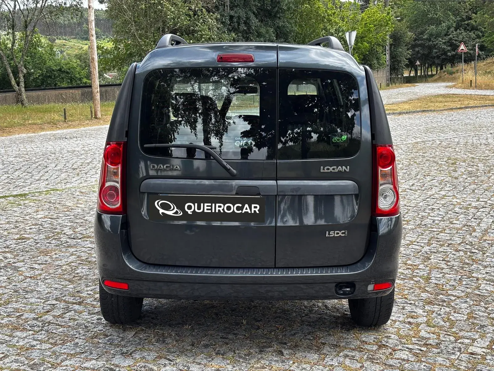 Dacia Logan 1.5 dCi Confort Business 6