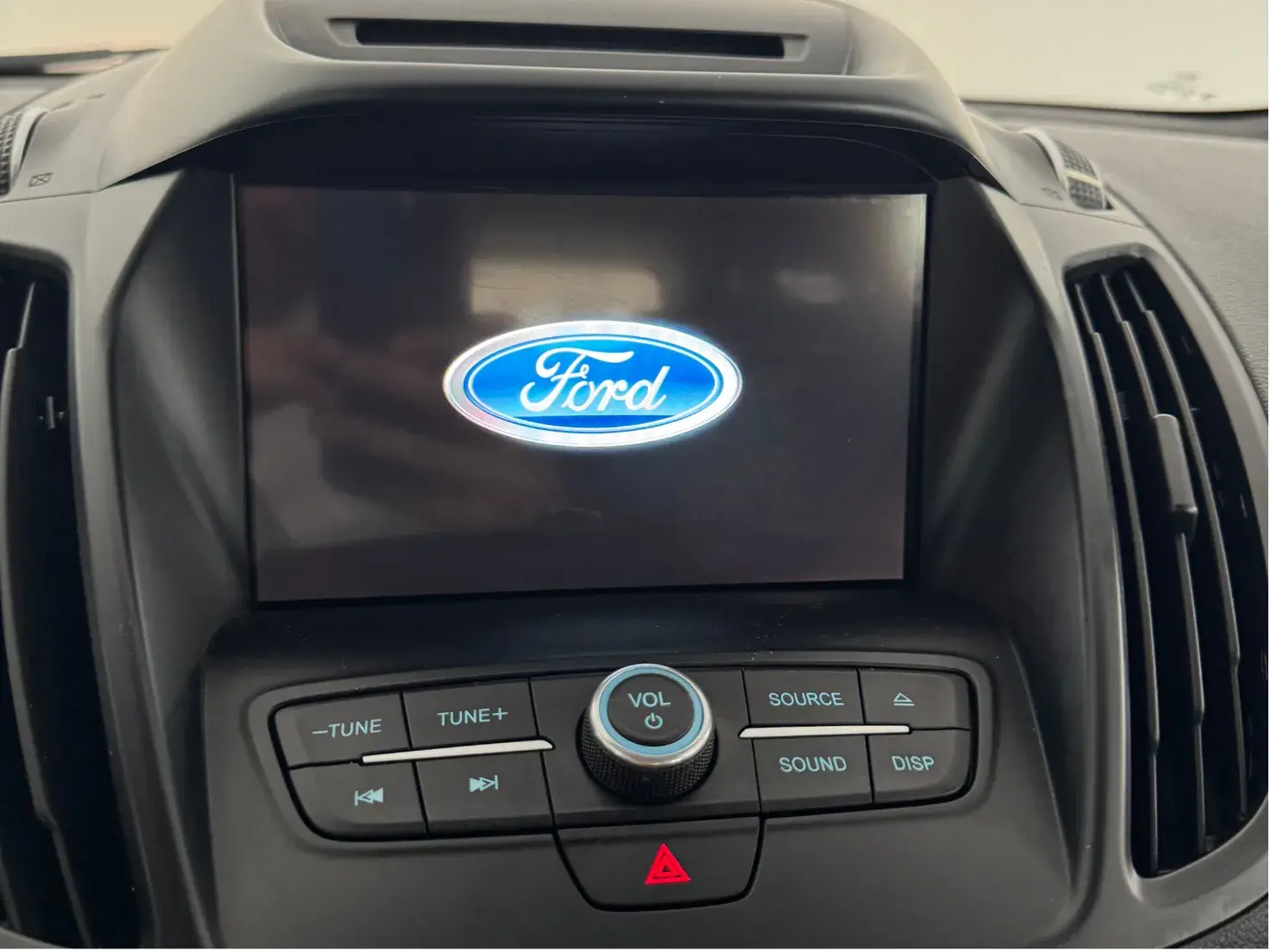 Ford Kuga 1.5 TDCi Business 11
