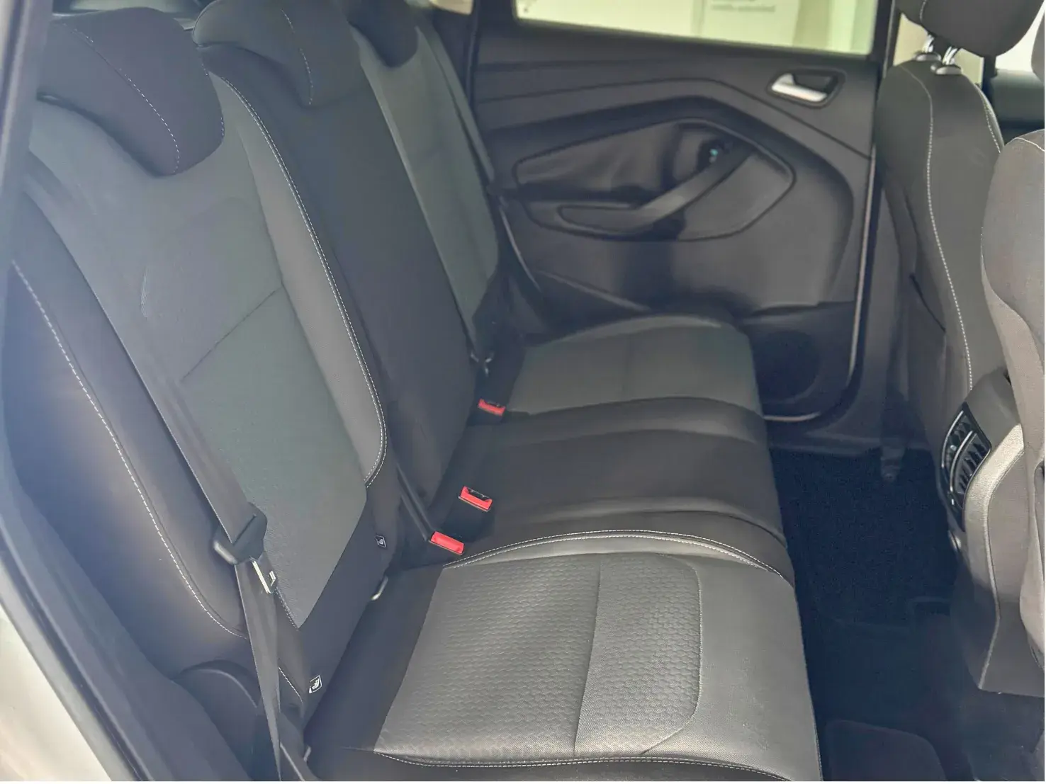 Ford Kuga 1.5 TDCi Business 21