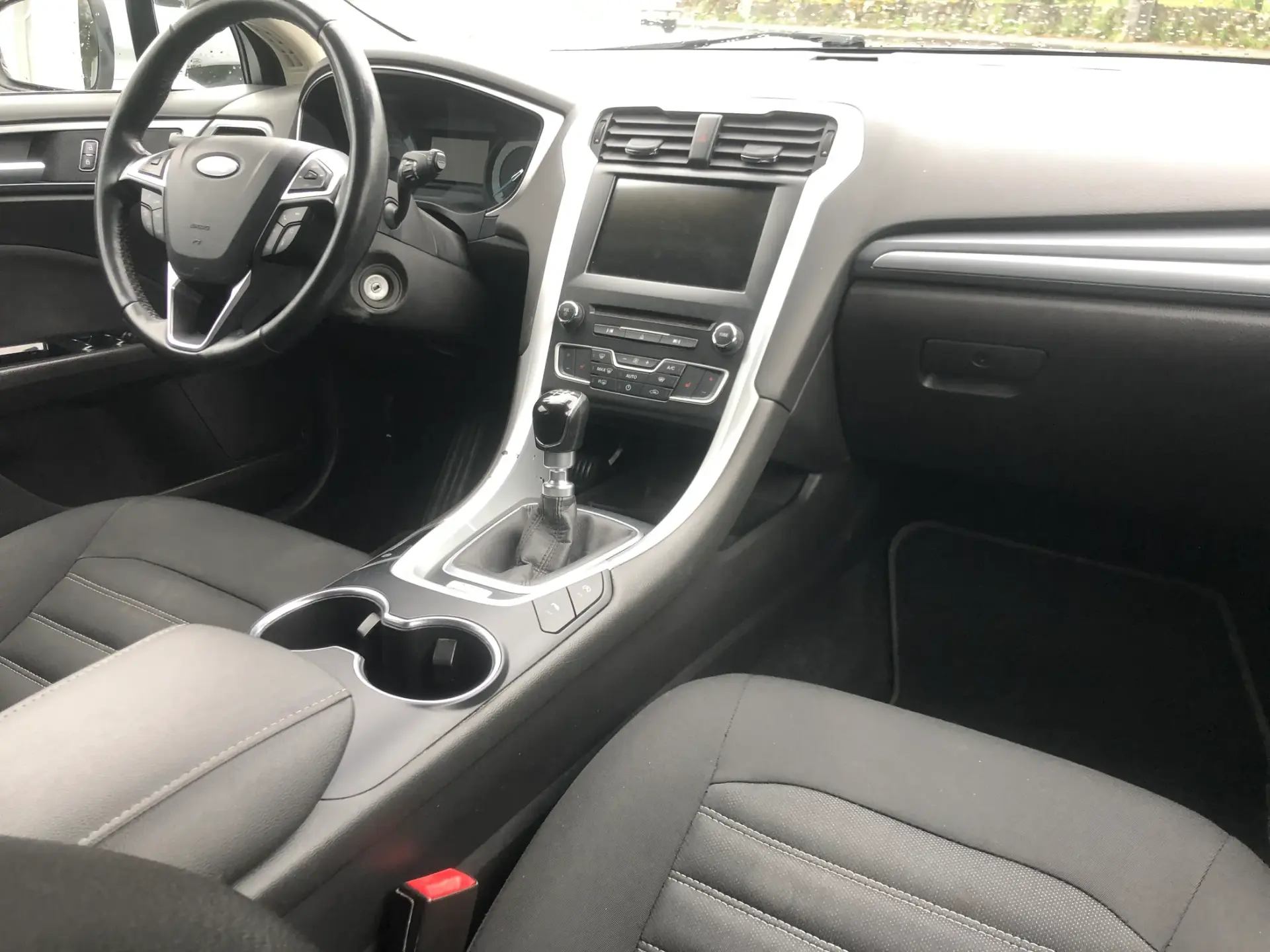 Ford Mondeo 1.5 TDCi Titanium ECOnetic 18