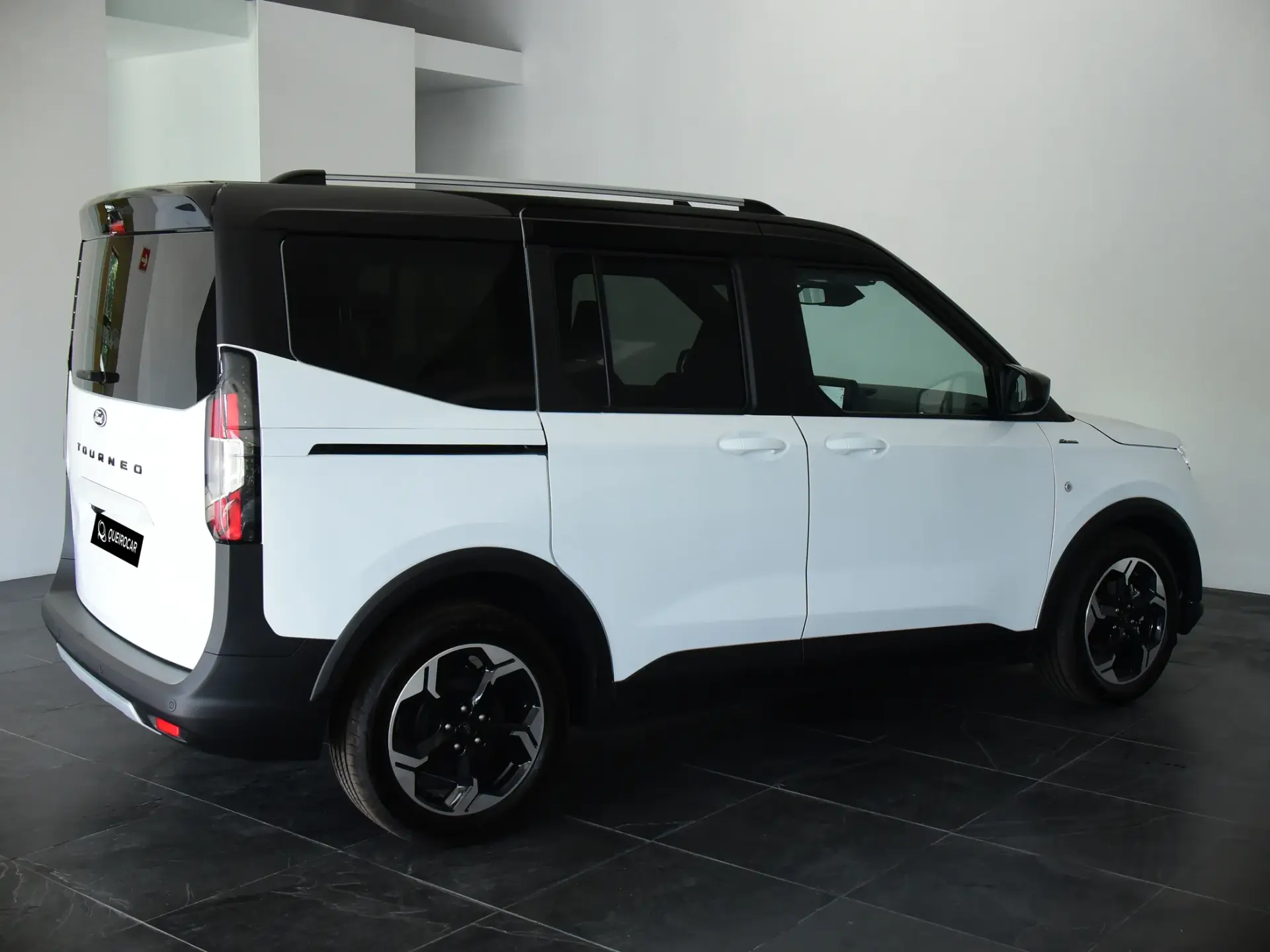 Ford Tourneo Courier 1.0 EcoBoost Active 6