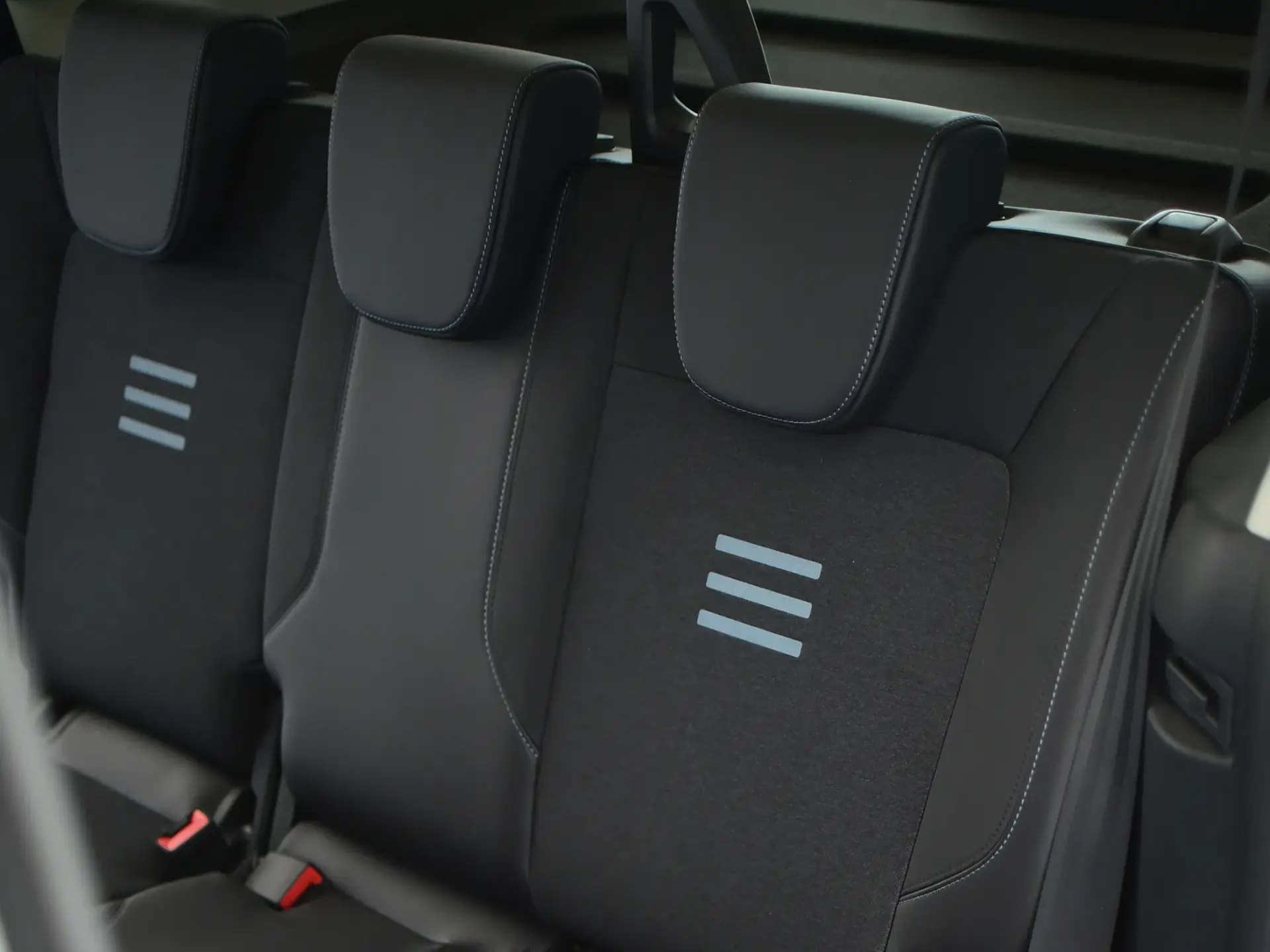 Ford Tourneo Courier 1.0 EcoBoost Active 28