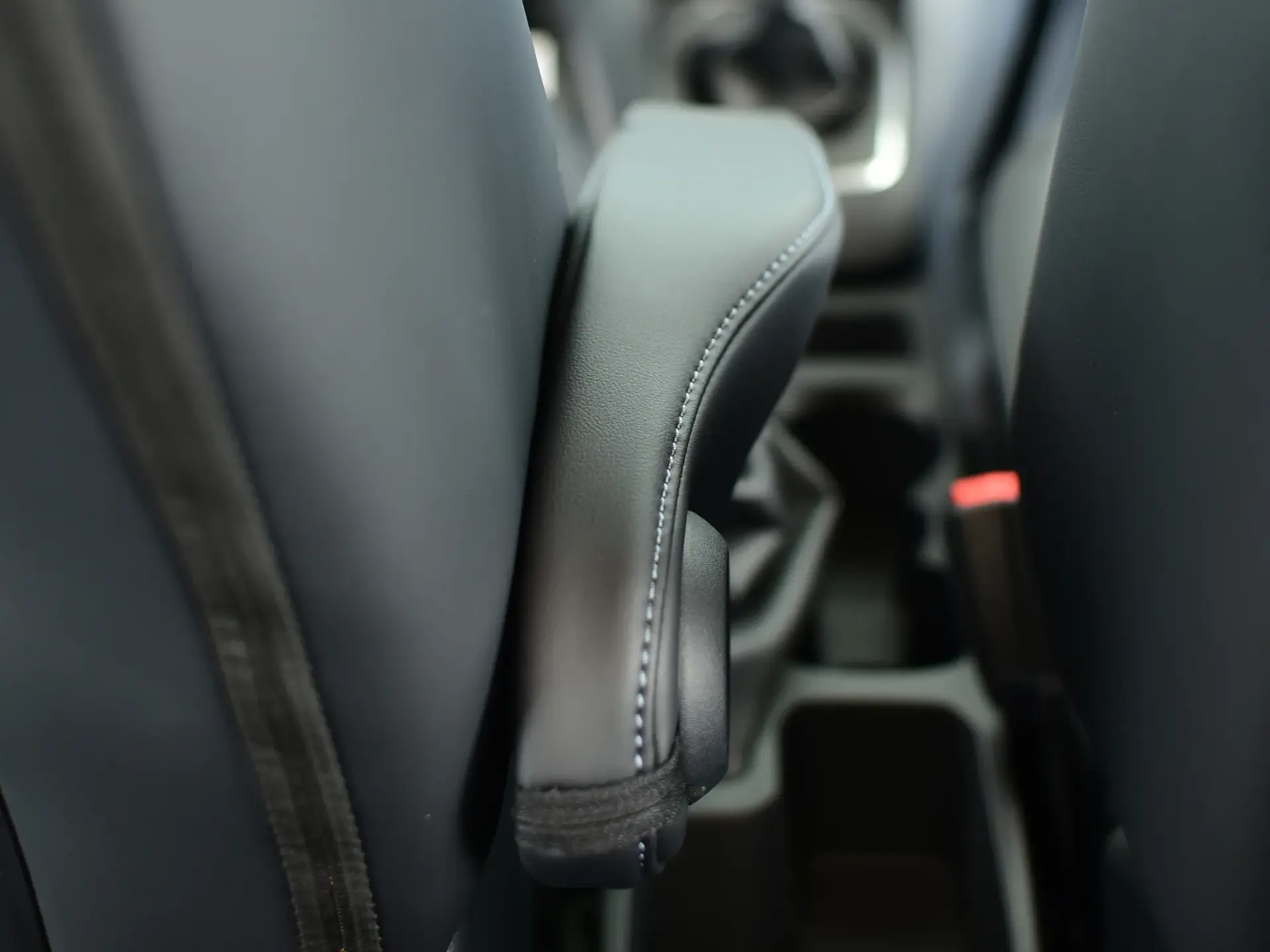 Ford Tourneo Courier 1.0 EcoBoost Active 39