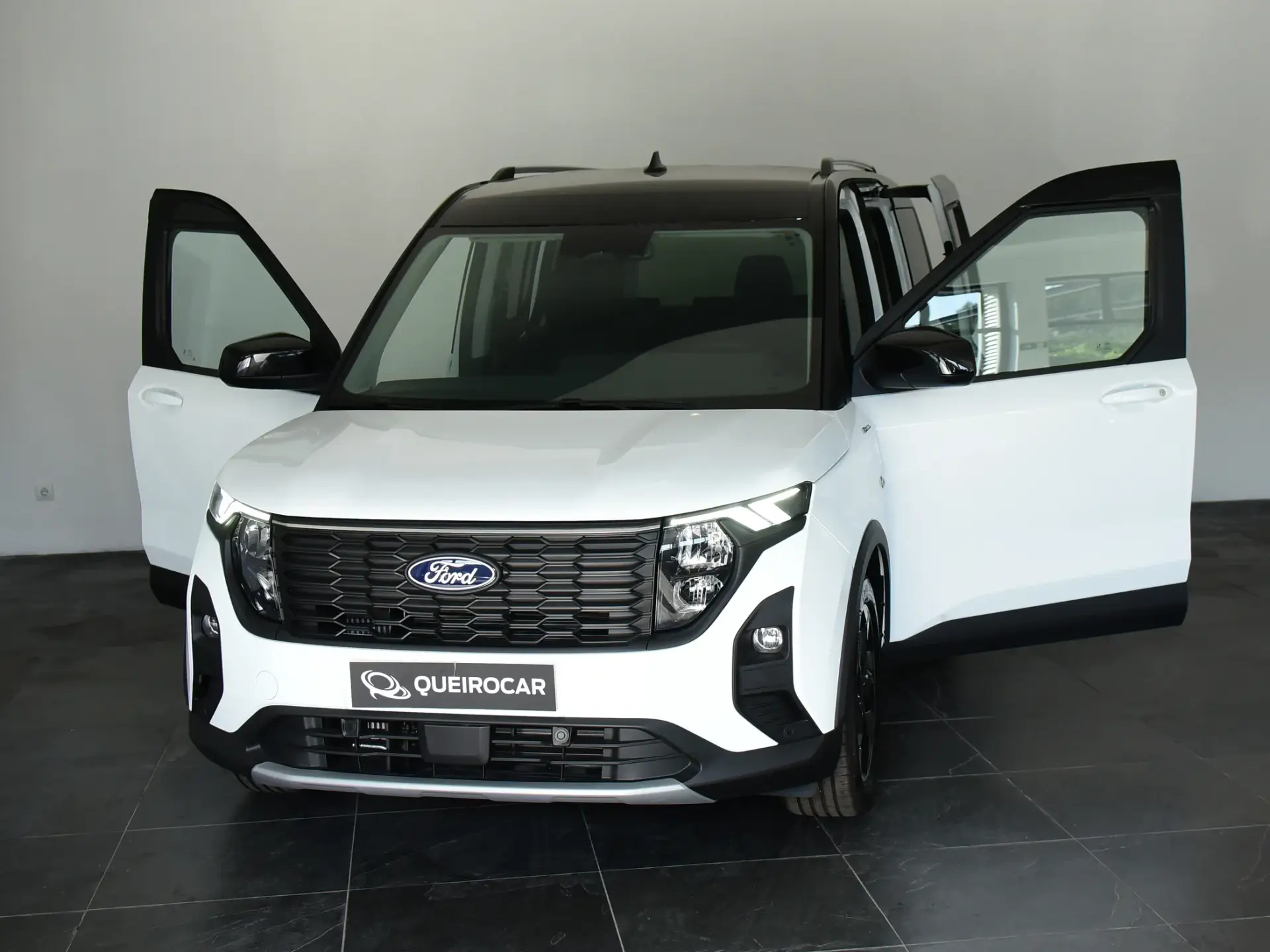 Ford Tourneo Courier 1.0 EcoBoost Active 52