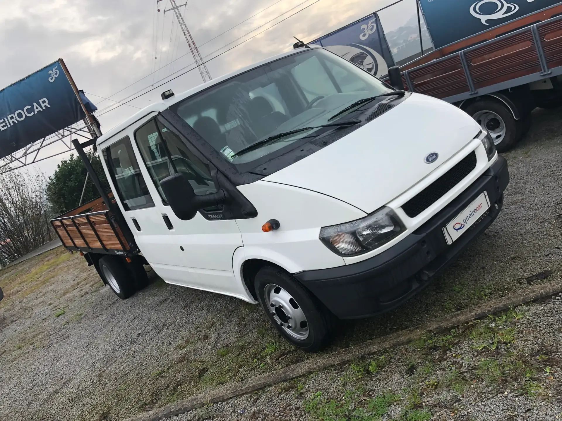 Ford Transit 19