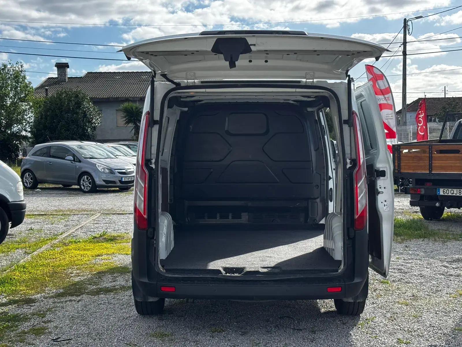 Ford Transit Custom 260L1 2.0 TDCi H1-Tecto Baixo Ambiente 13