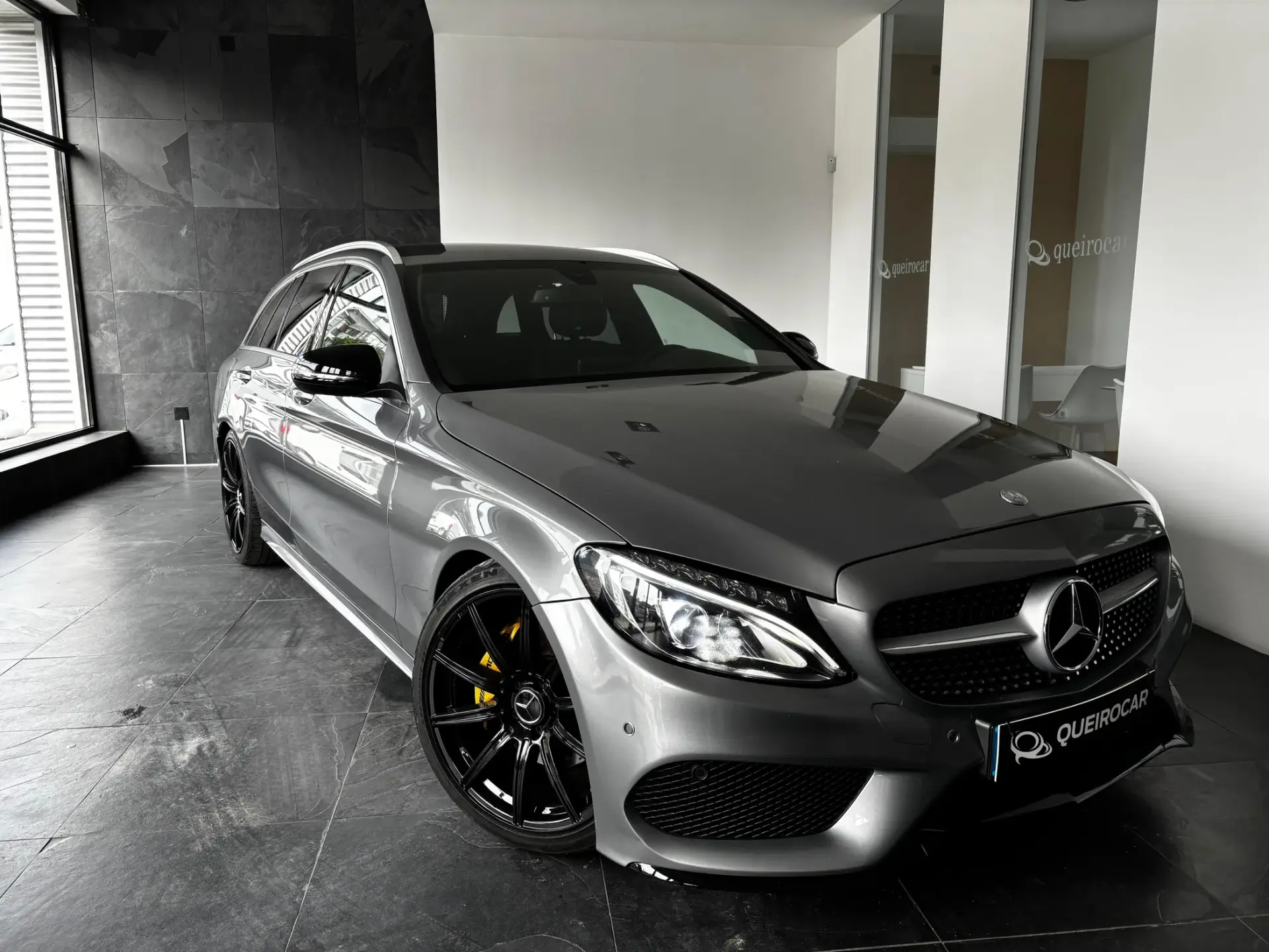 Mercedes-Benz C 200 d AMG Line 3