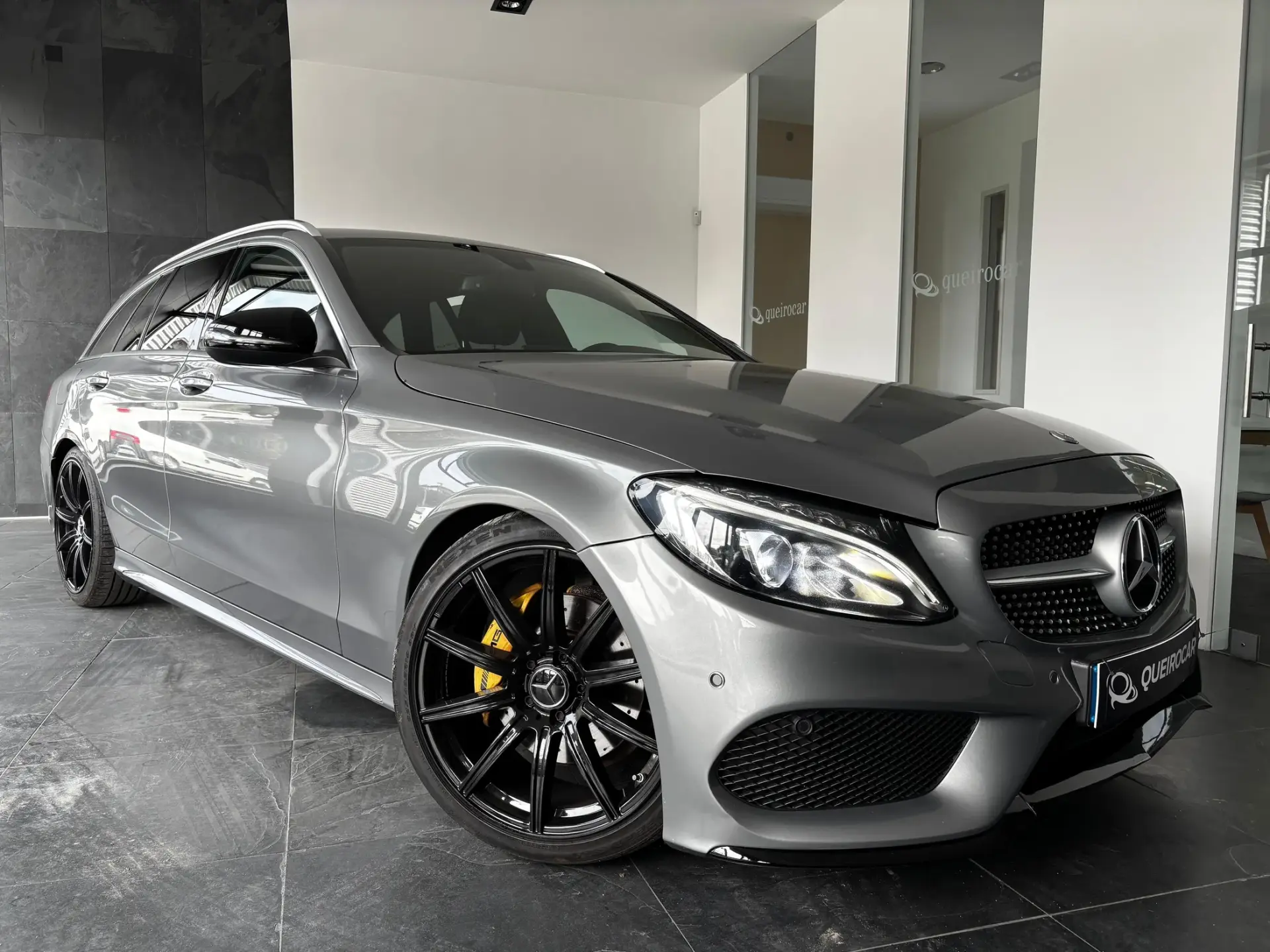 Mercedes-Benz C 200 d AMG Line 4