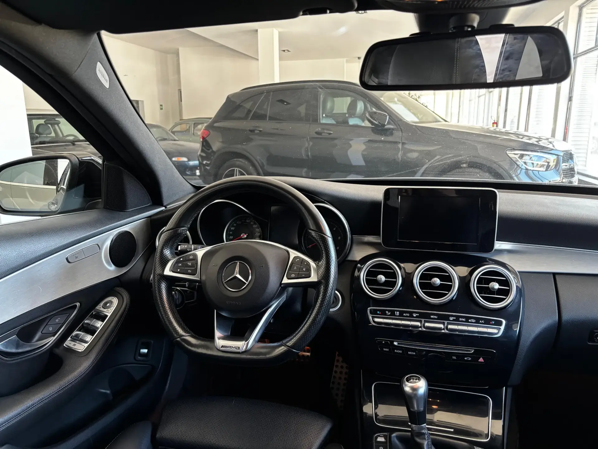 Mercedes-Benz C 200 d AMG Line 8