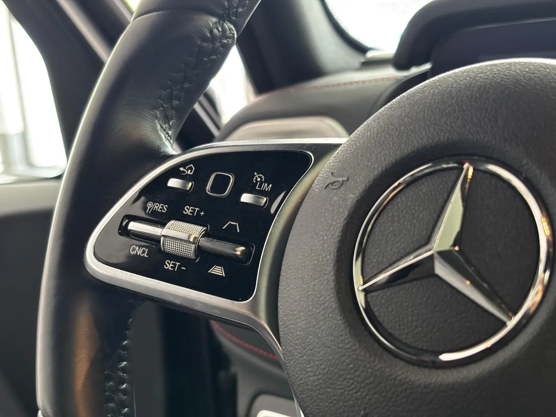 Mercedes-Benz G 450 AMG 15