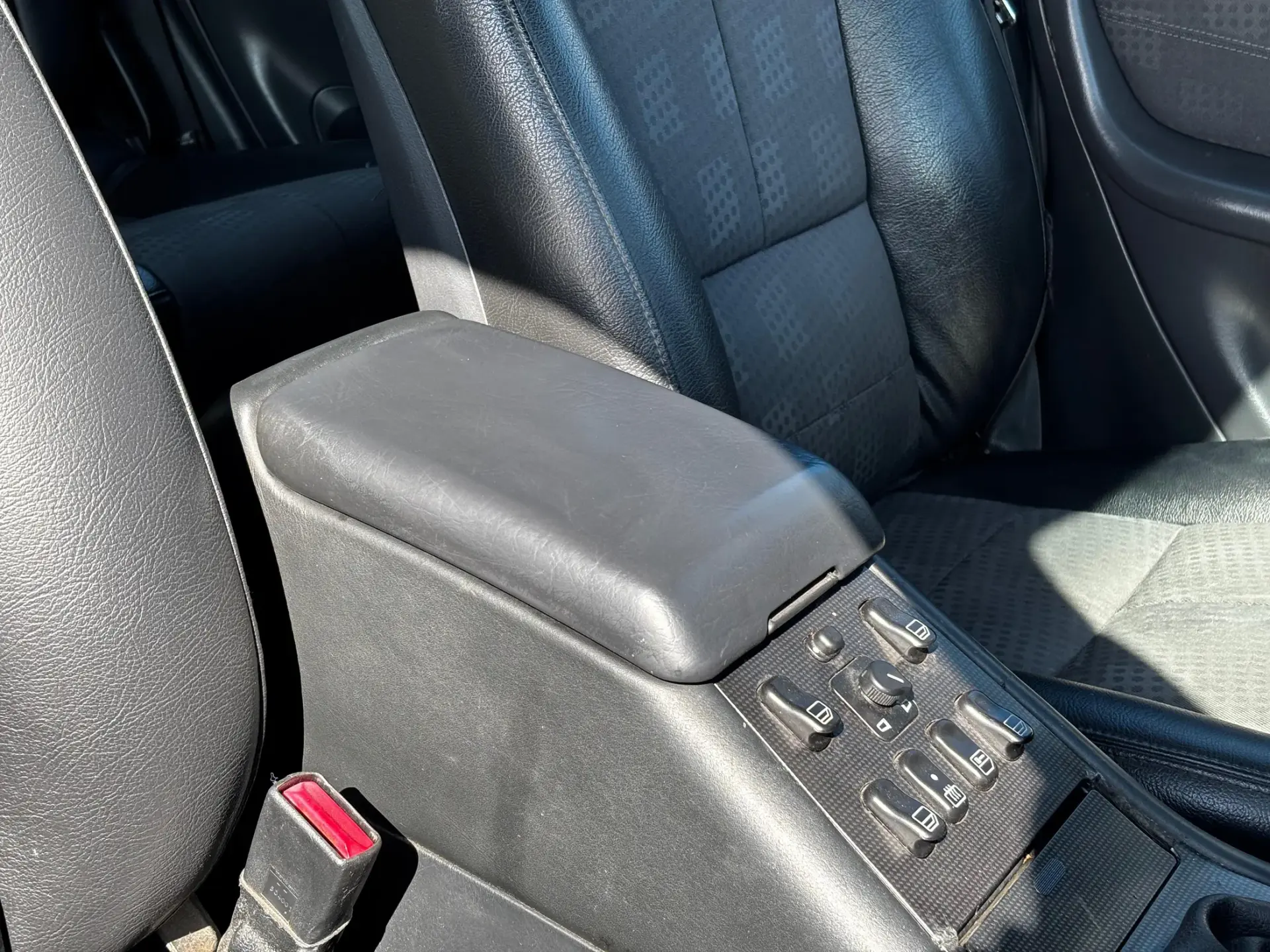 Mercedes-Benz ML 270 CDi 11