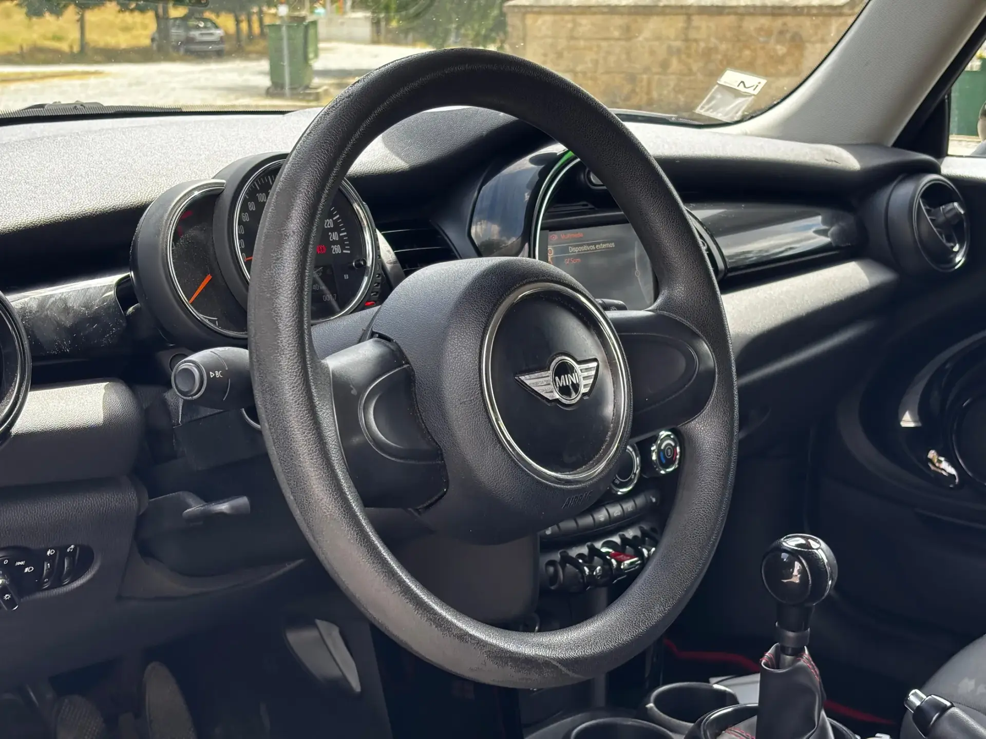 MINI 3 Portas One D 6