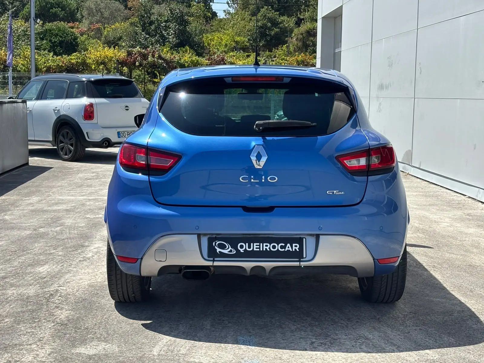 Renault Clio Outro 22