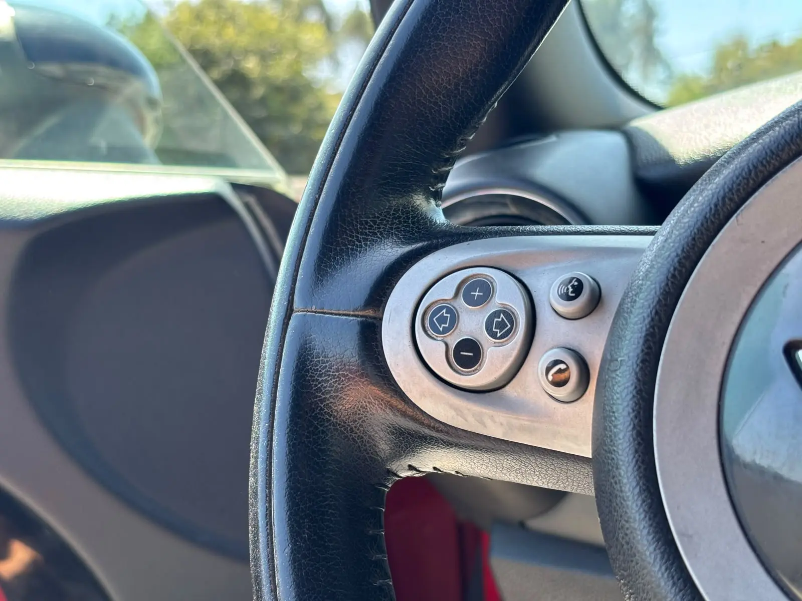 MINI 3 Portas Cooper D 6
