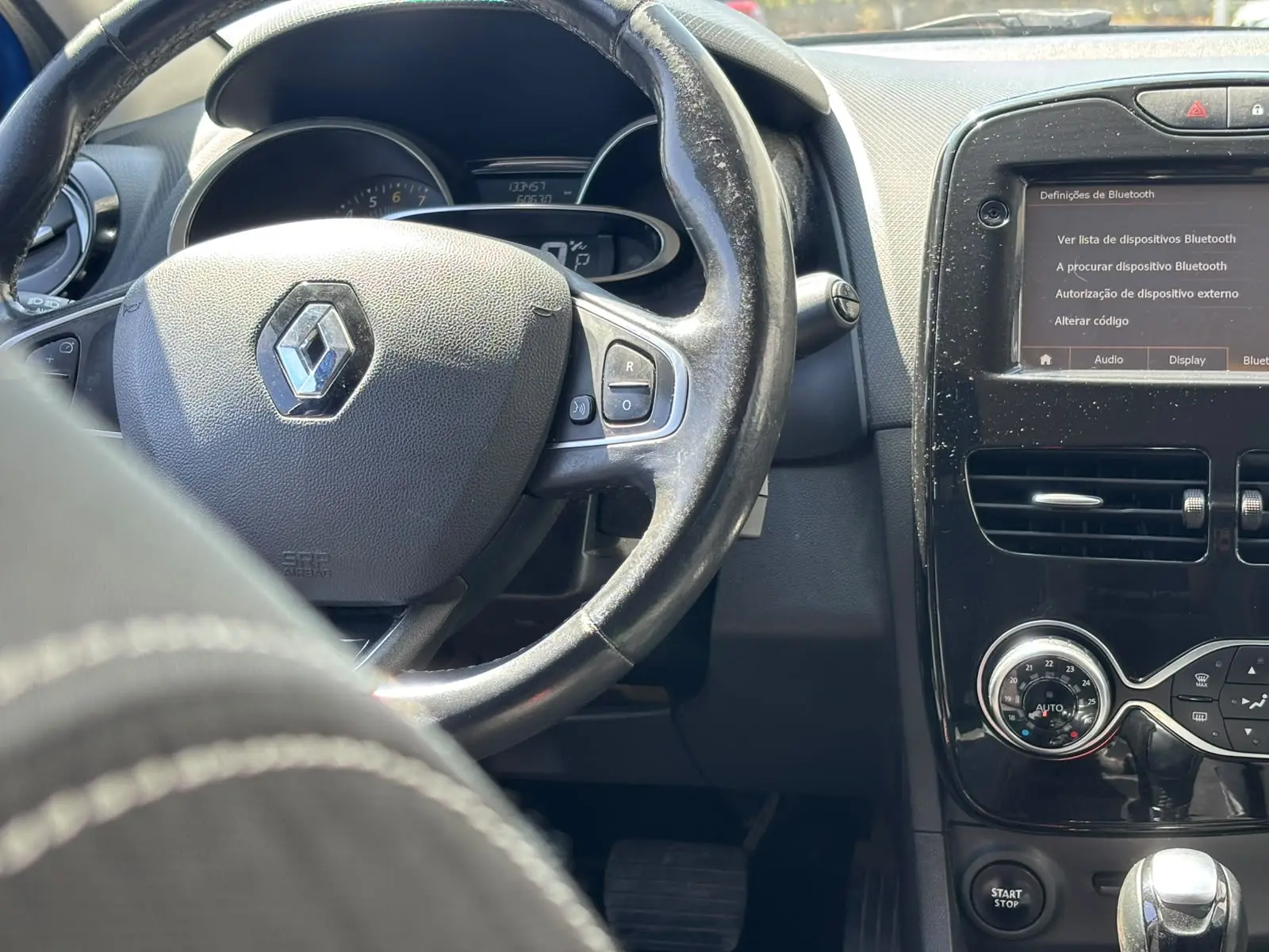 Renault Clio Outro 15