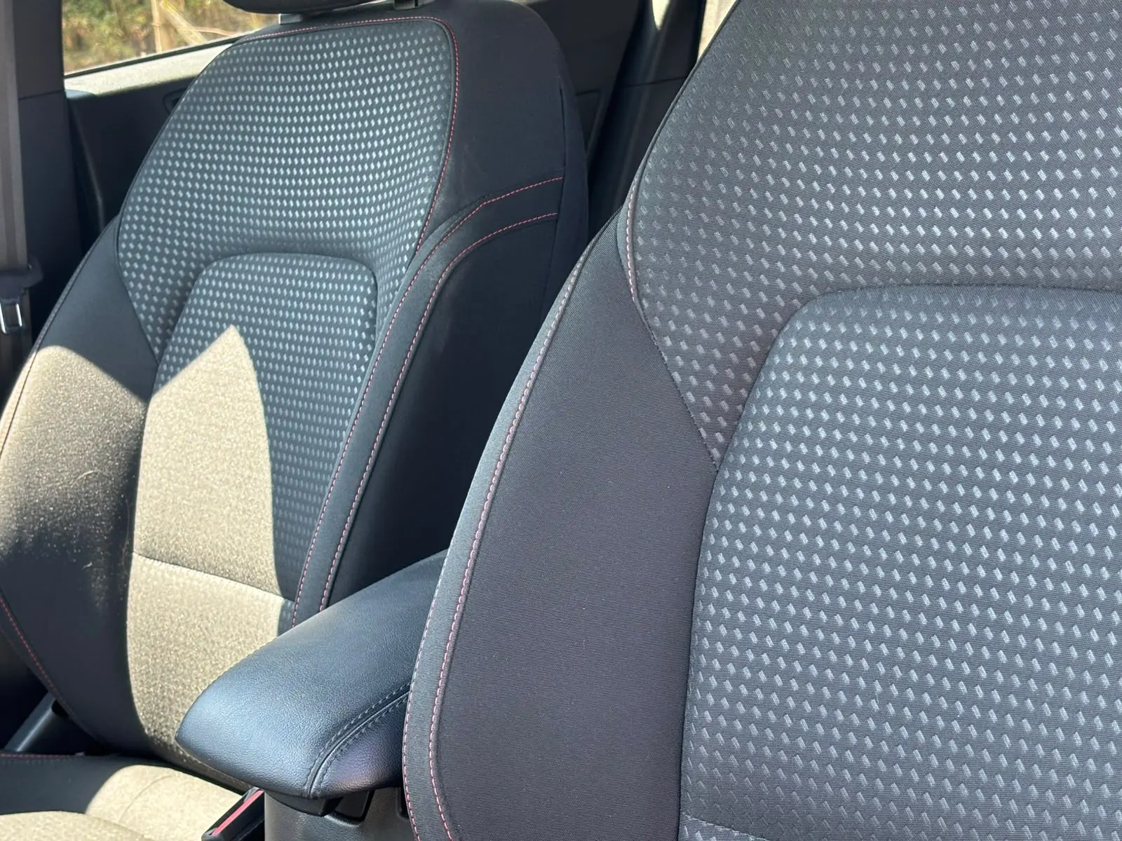 Ford Focus 1.0 EcoBoost MHEV ST-Line 21