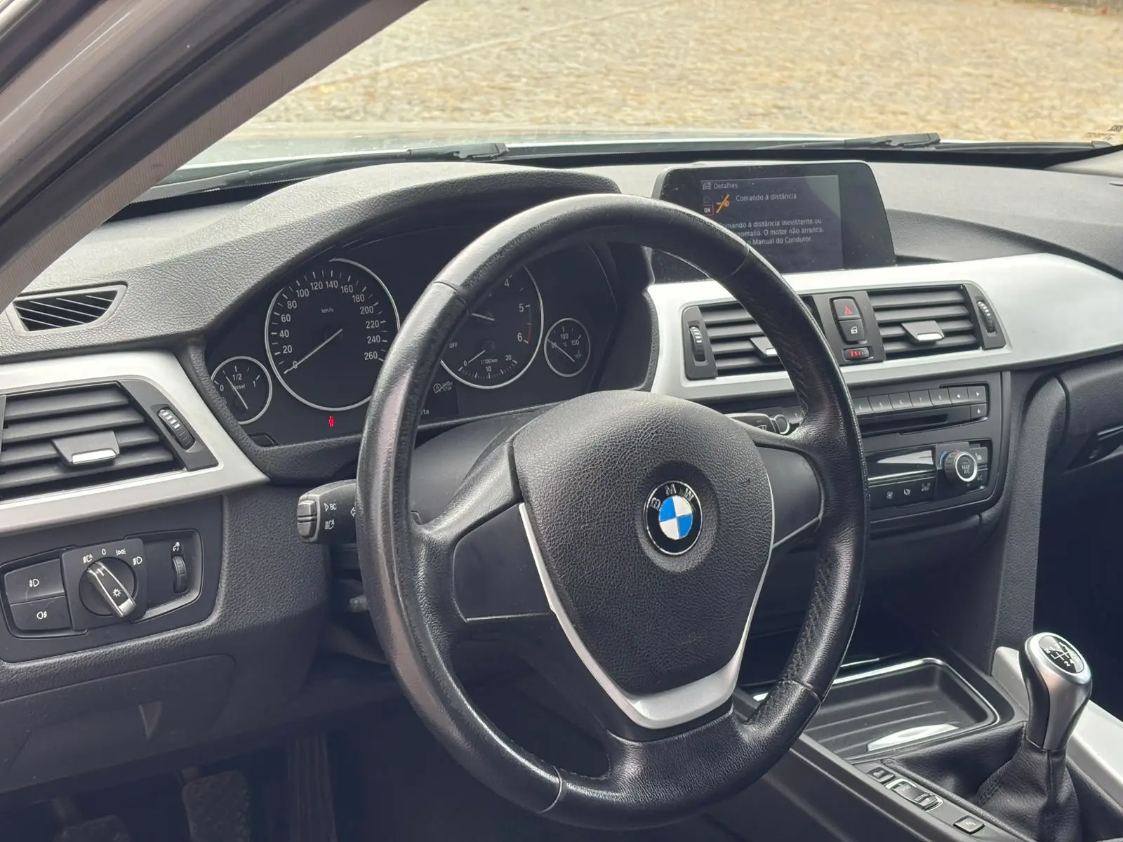 BMW 316 d Pack M 9