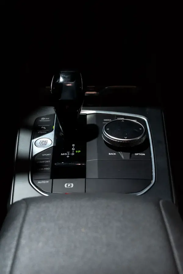 BMW 116 d Advantage Auto 14