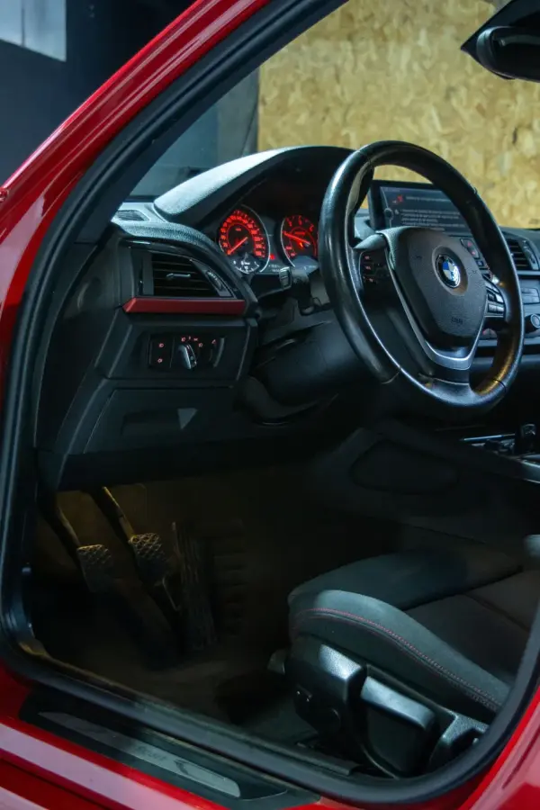 BMW 120 d Sport Line 17