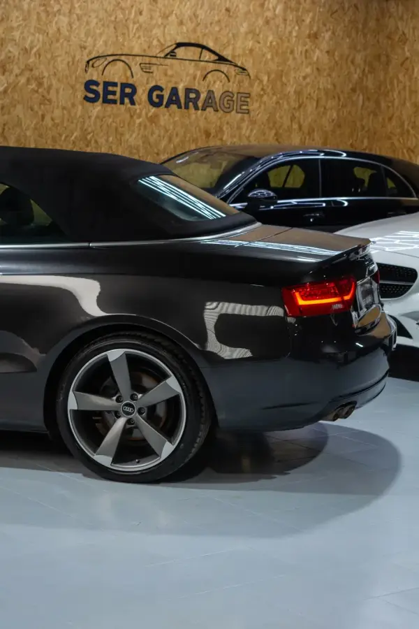 Audi A5 Cabrio 2.0 TDi Multitronic S-line 16