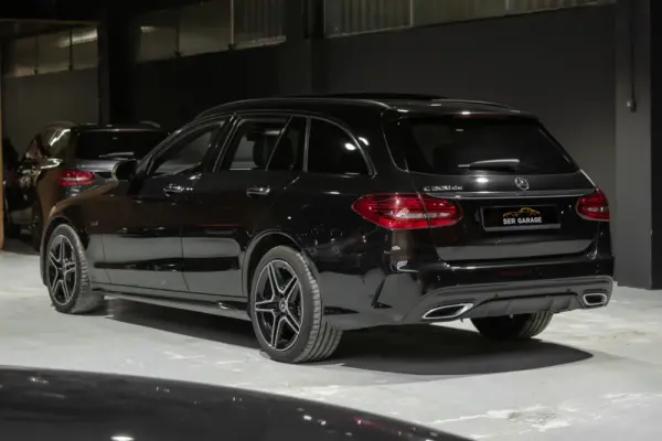 Mercedes-Benz C 300 de T 9G-TRONIC AMG Line 2