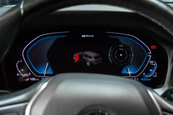 BMW 320 e Touring Aut. Advantage 27