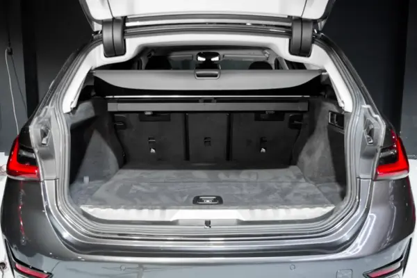 BMW 320 e Touring Aut. Advantage 30