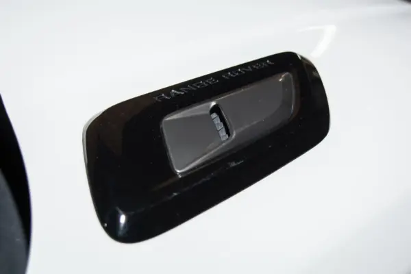 Land Rover Range Rover Sport P400e Hybrid HSE 6