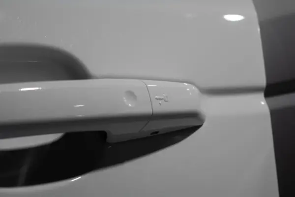 Land Rover Range Rover Sport P400e Hybrid HSE 38