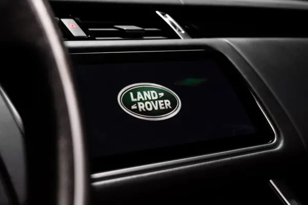 Land Rover Range Rover Sport P400e Hybrid HSE 42