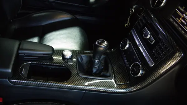Mercedes-Benz SLK 200 Outro 14