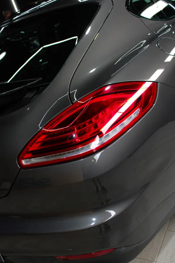 Porsche Panamera S Hybrid 4