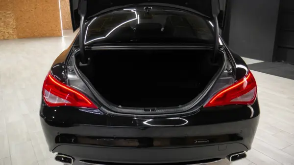 Mercedes-Benz CLA 220 d Aut. 15