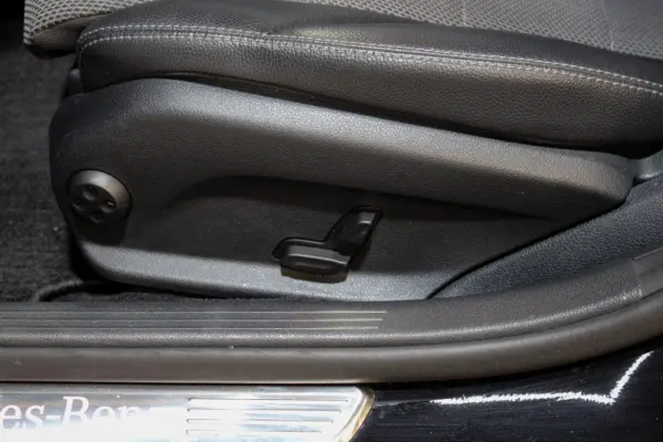 Mercedes-Benz C 300 de T 9G-TRONIC Exclusive 12