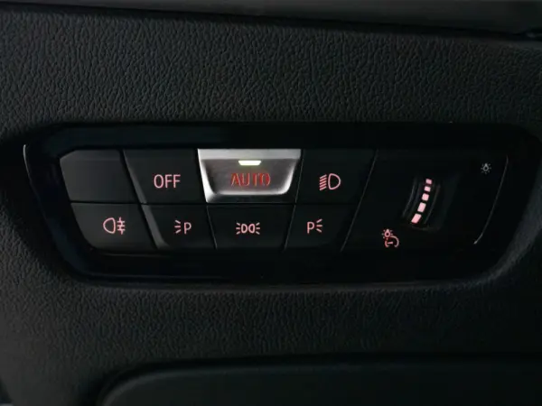BMW 320 320e full look M3 43