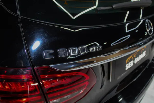 Mercedes-Benz C 300 de T 9G-TRONIC Exclusive 8