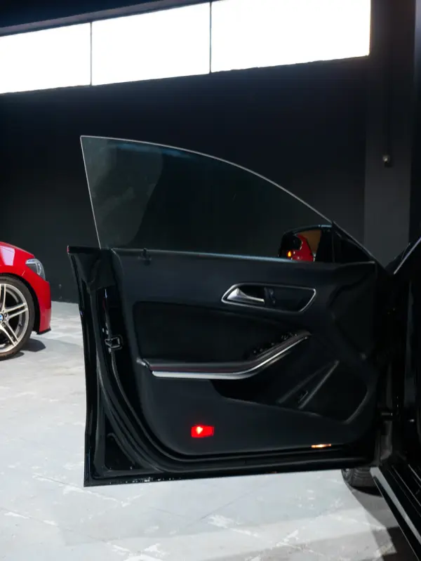 Mercedes-Benz CLA 200 d Shooting Brake AMG Line Aut. 22