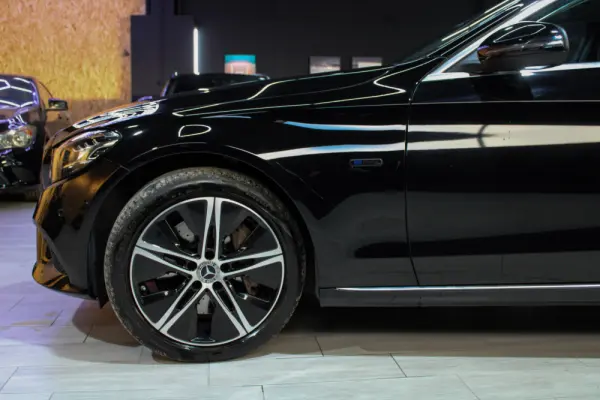 Mercedes-Benz C 300 de T 9G-TRONIC Exclusive 5