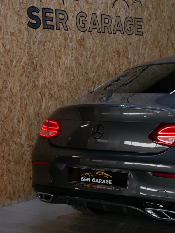 Mercedes-Benz C 220 c220d coupe 12