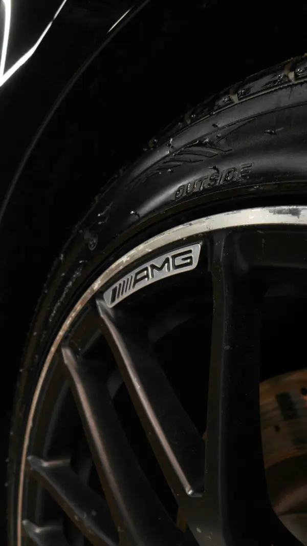 Mercedes-Benz C 63 AMG S 20