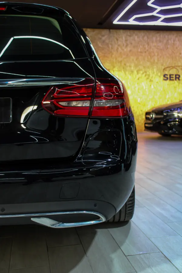 Mercedes-Benz C 300 de T 9G-TRONIC Exclusive 33
