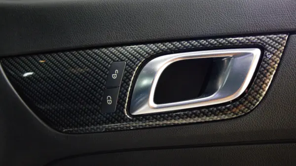 Mercedes-Benz SLK 200 Outro 16