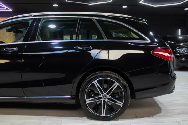 Mercedes-Benz C 300 de T 9G-TRONIC Exclusive 7