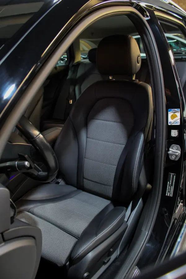 Mercedes-Benz C 300 de T 9G-TRONIC Exclusive 49