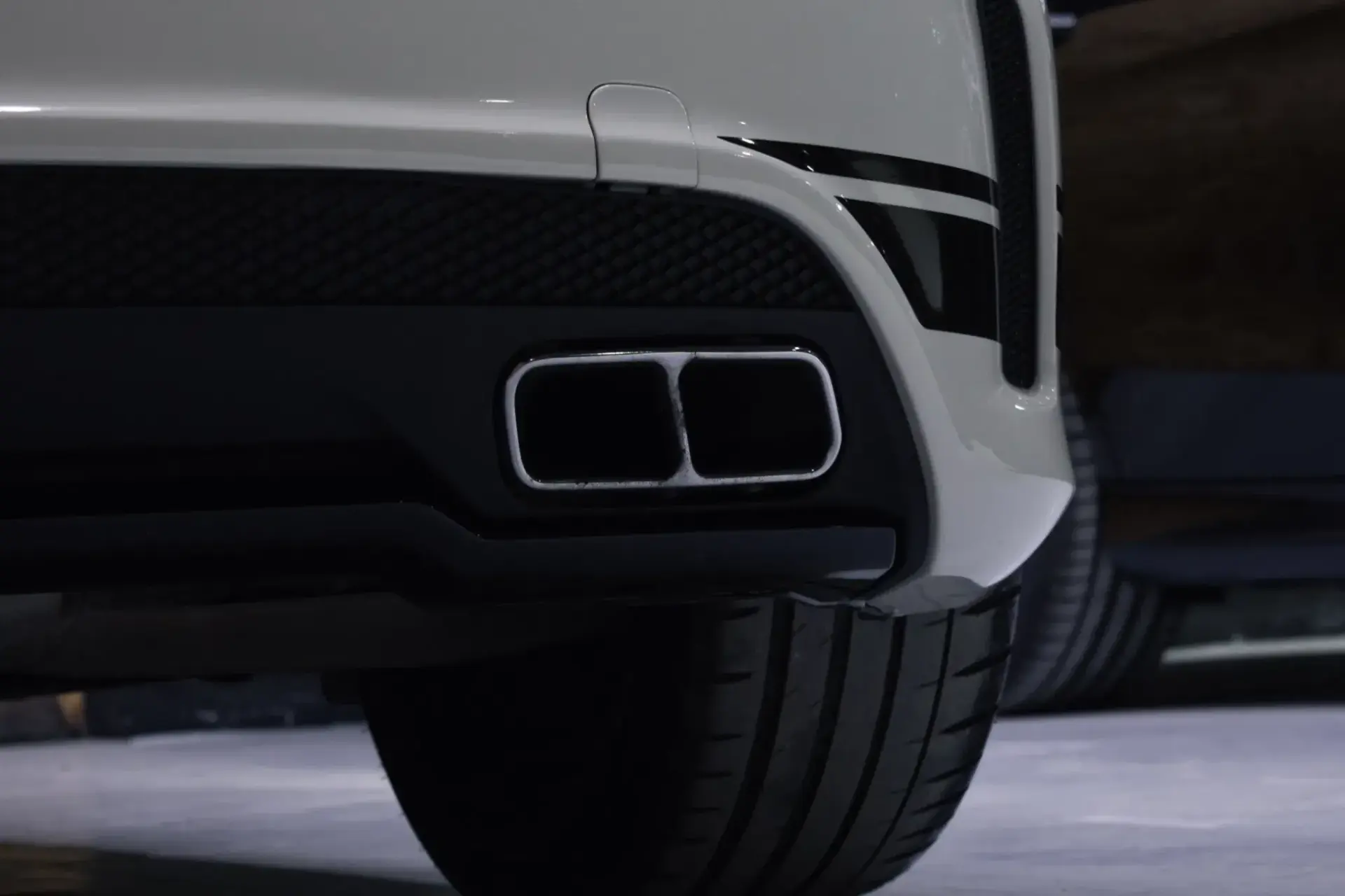 Mercedes-Benz A 45 AMG 4Matic Speedshift 7G-DCT Edition 1 8