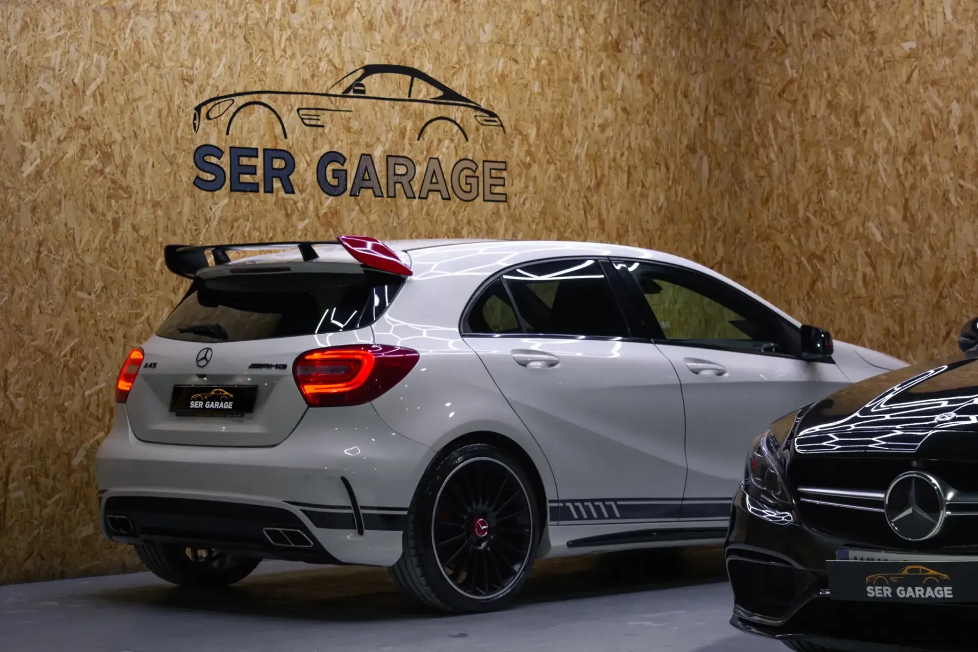 Mercedes-Benz A 45 AMG 4Matic Speedshift 7G-DCT Edition 1 12
