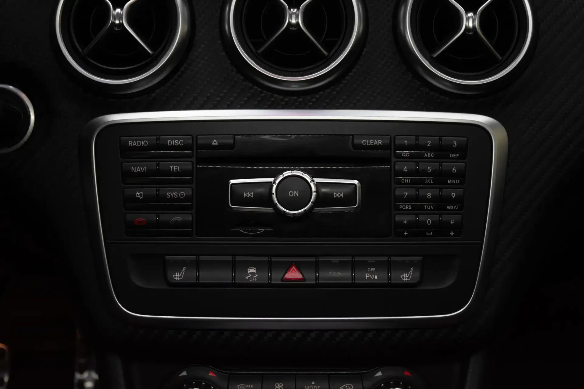 Mercedes-Benz A 45 AMG 4Matic Speedshift 7G-DCT Edition 1 31