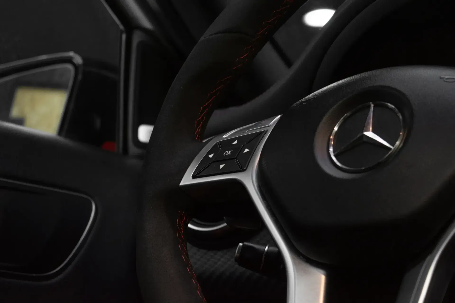 Mercedes-Benz A 45 AMG 4Matic Speedshift 7G-DCT Edition 1 35