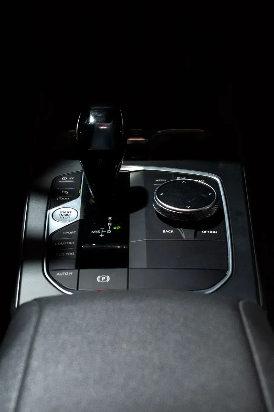 BMW 116 d Advantage Auto 14